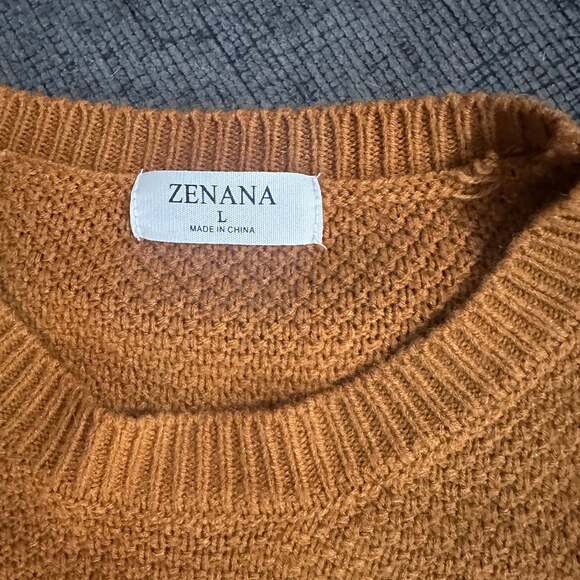 Zenana Outfitters orange sweater - Picture 2 of 4